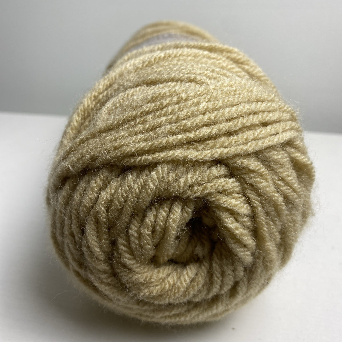 Red Heart Super Saver worsted weight acrylic yarn skein in Dark Orchid purple