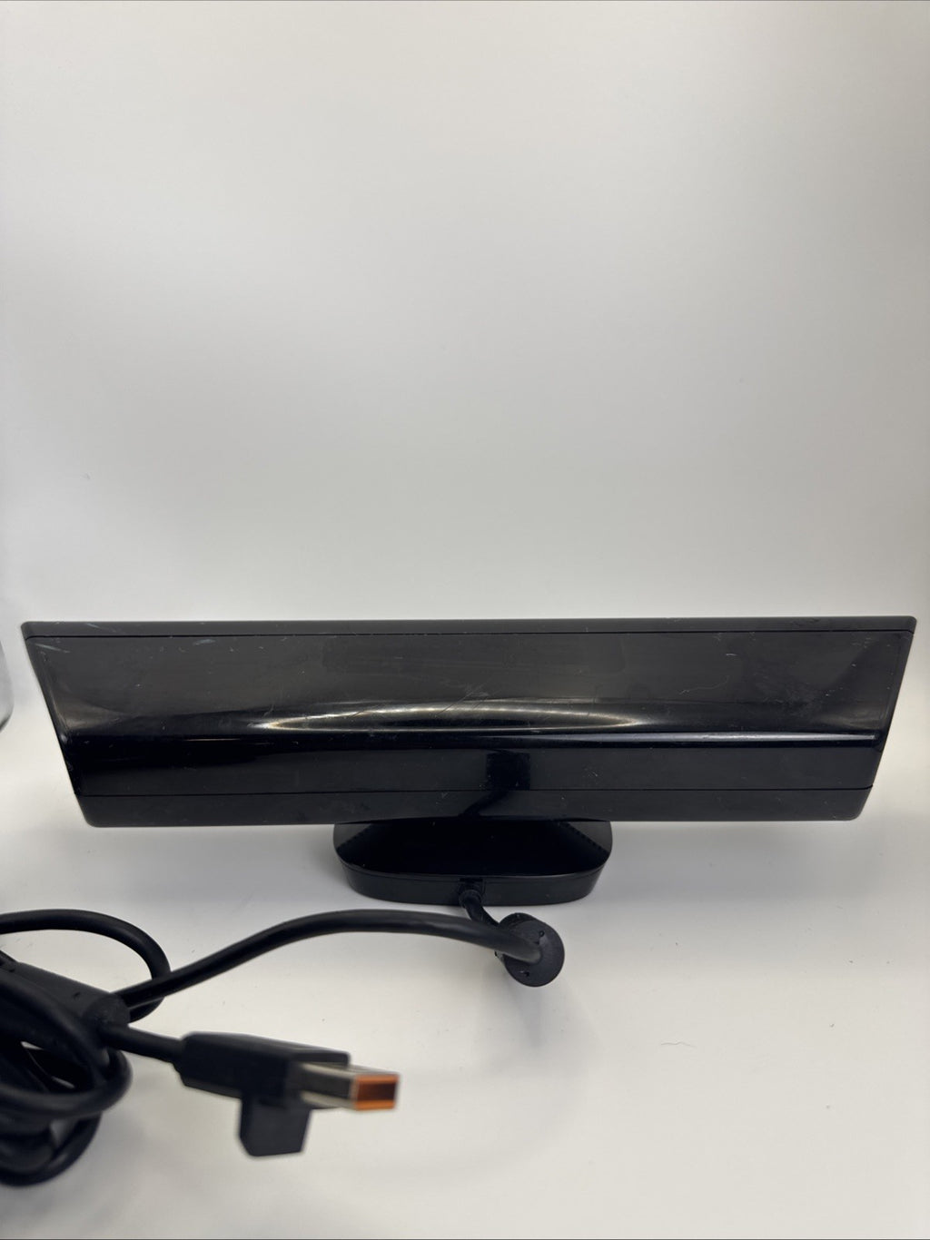 Microsoft Xbox 360 Kinect motion sensor camera in glossy black with 6ft cable