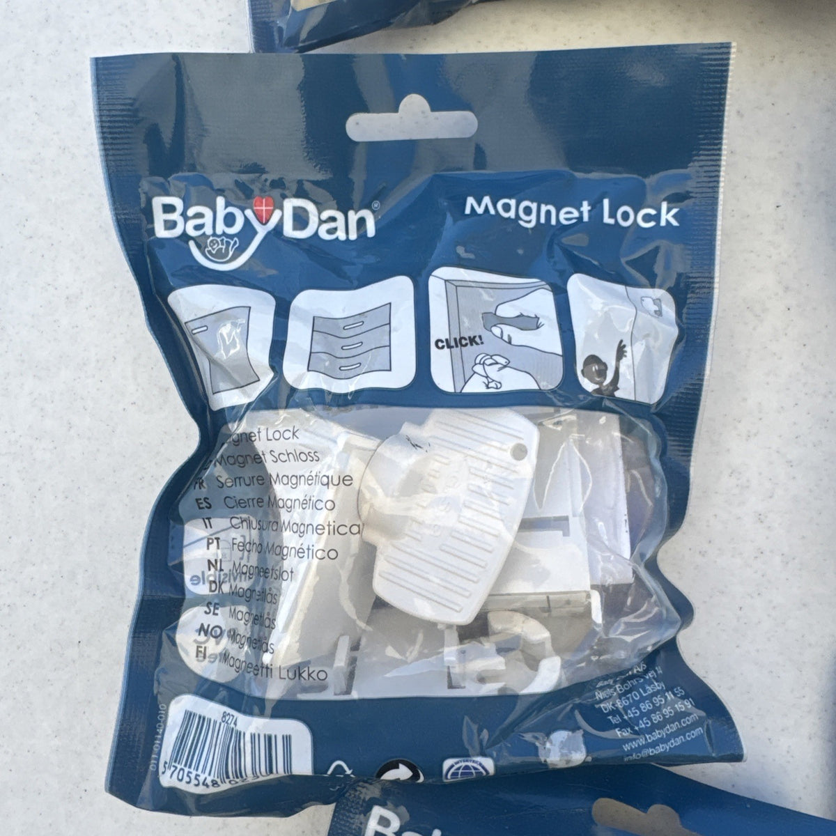 BabyDan Magnetic Cabinet Locks and Adhesive Safety Latches 10 Pack Brand New