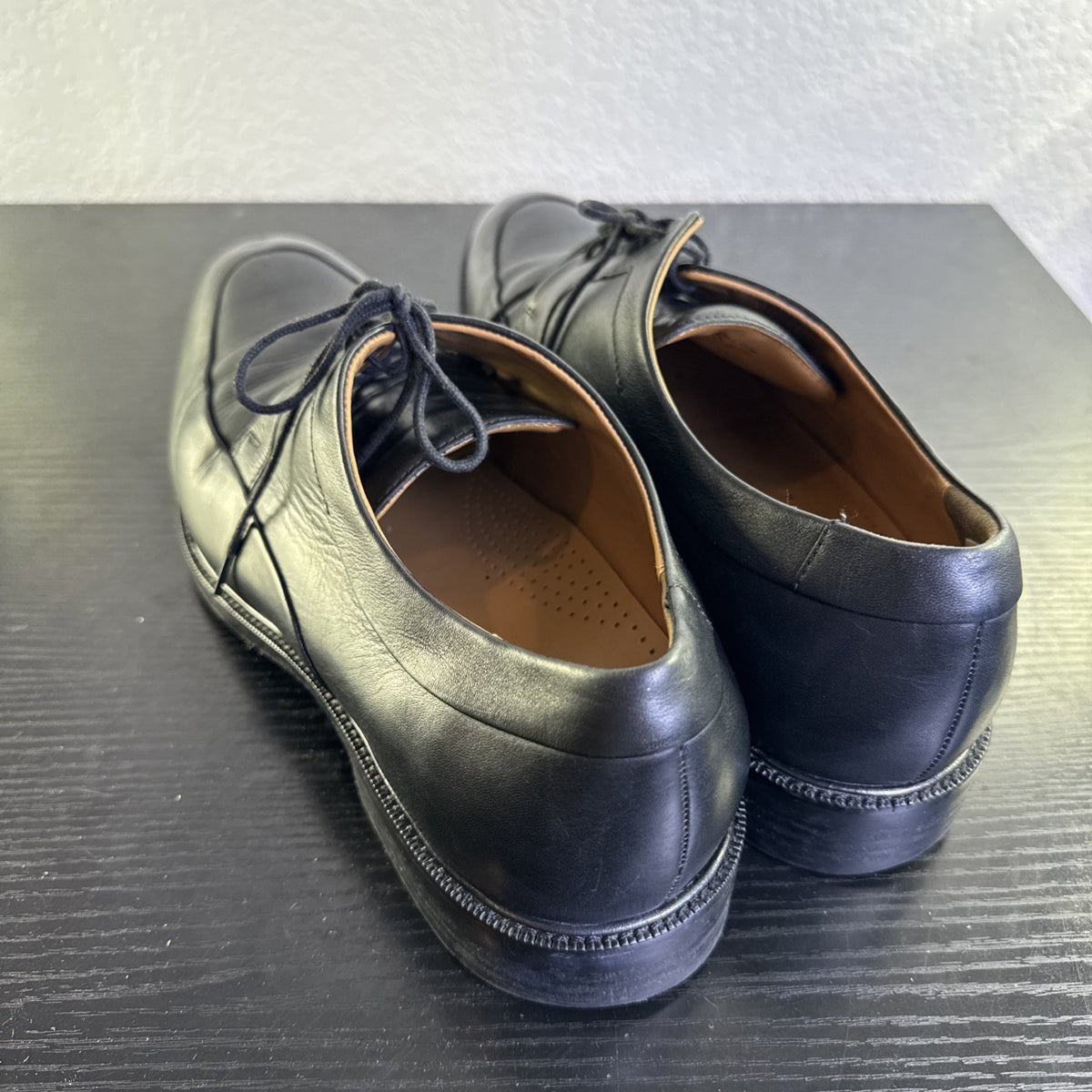 Cole Haan Warren black leather apron toe oxford dress shoes in men's size 13M.