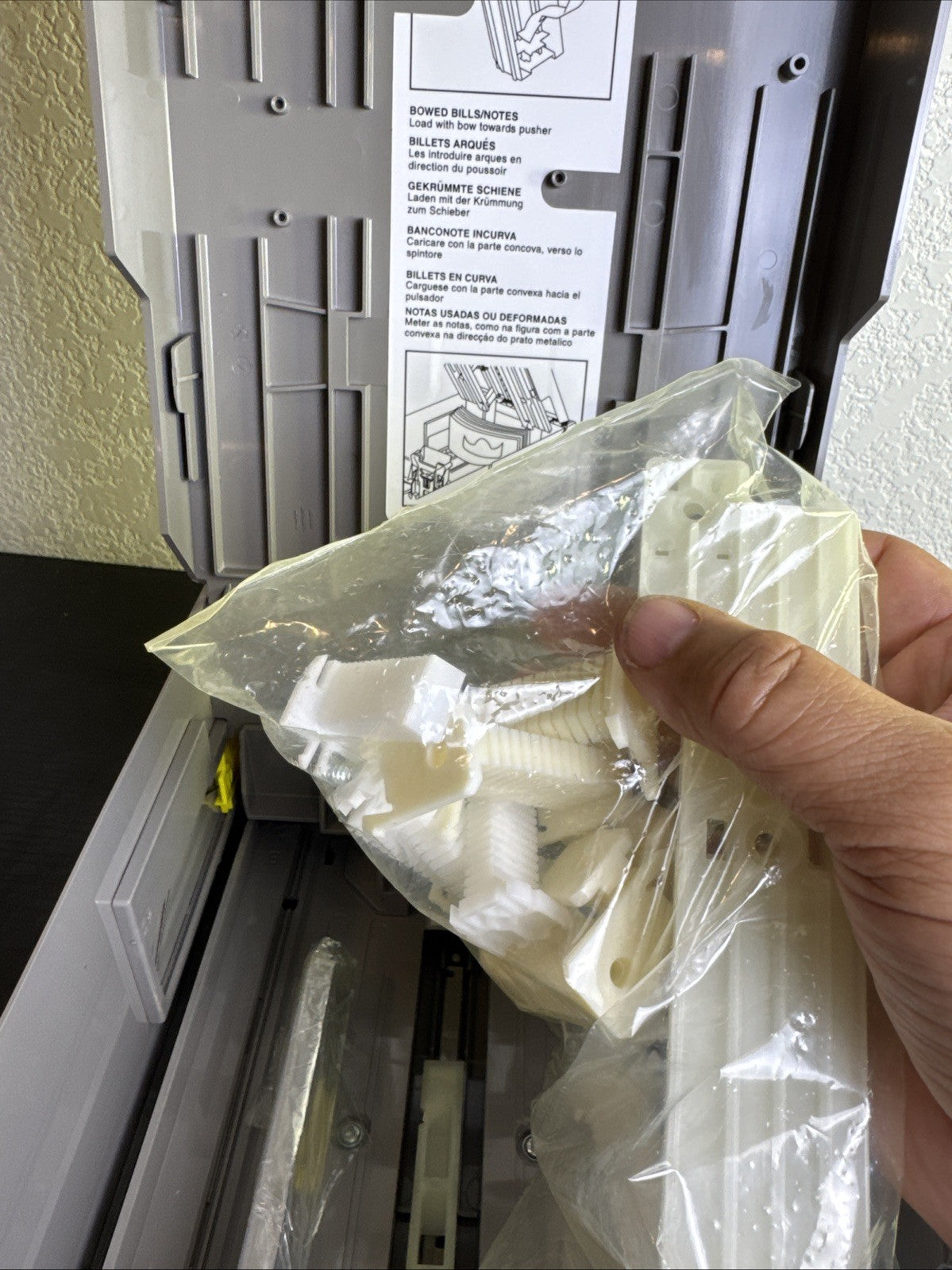 NCR Non-TI wide currency cassette assembly MPN 445-0689215 in unused New Old Stock open box condition