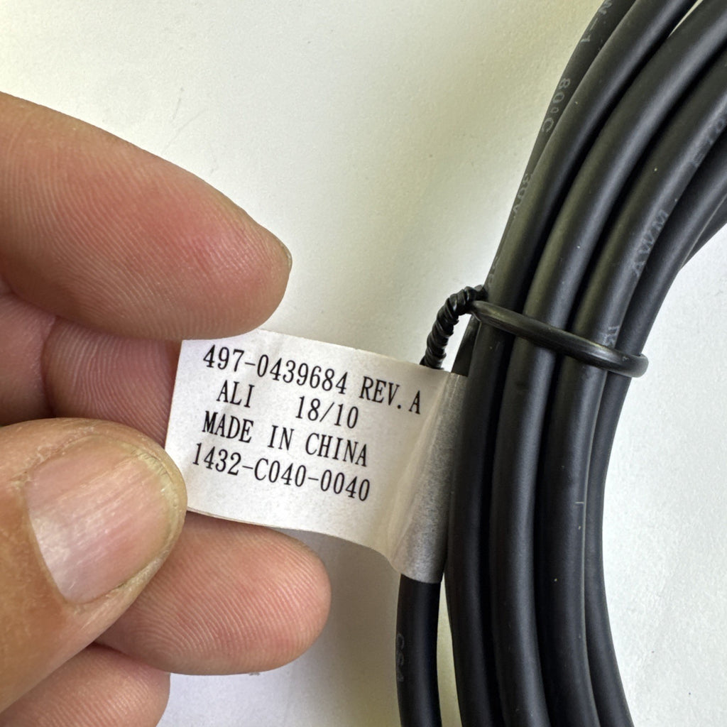 NCR 4-meter scanner splitter cable model 497-0439684 in brand new condition.