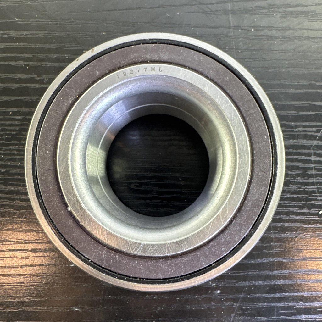 TRQ front wheel bearing part BHA54632 for Honda CR-V and Honda Element