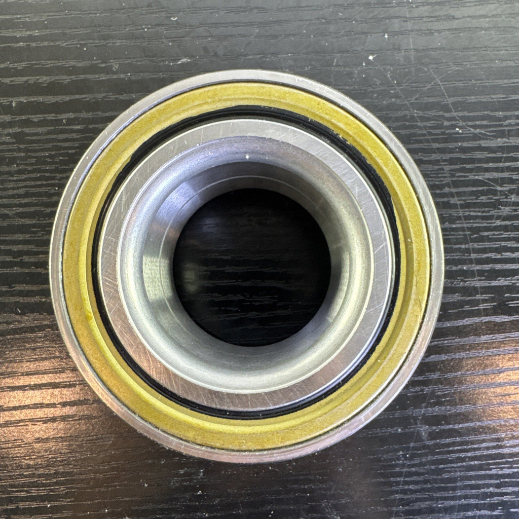 TRQ front wheel bearing part BHA54632 for Honda CR-V and Honda Element