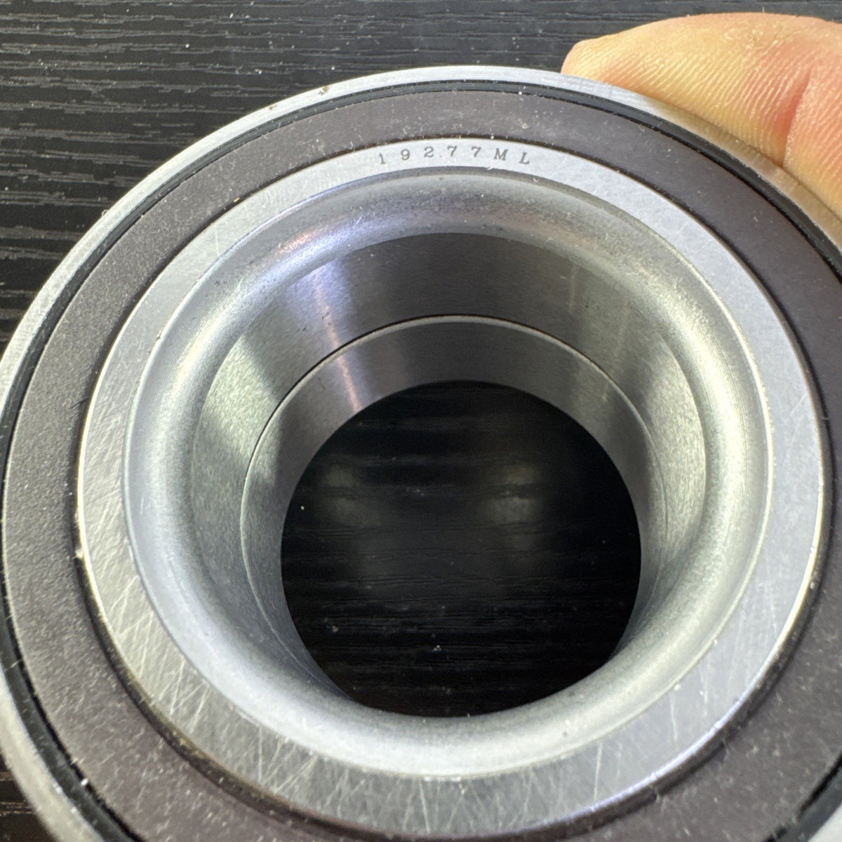 TRQ front wheel bearing part BHA54632 for Honda CR-V and Honda Element