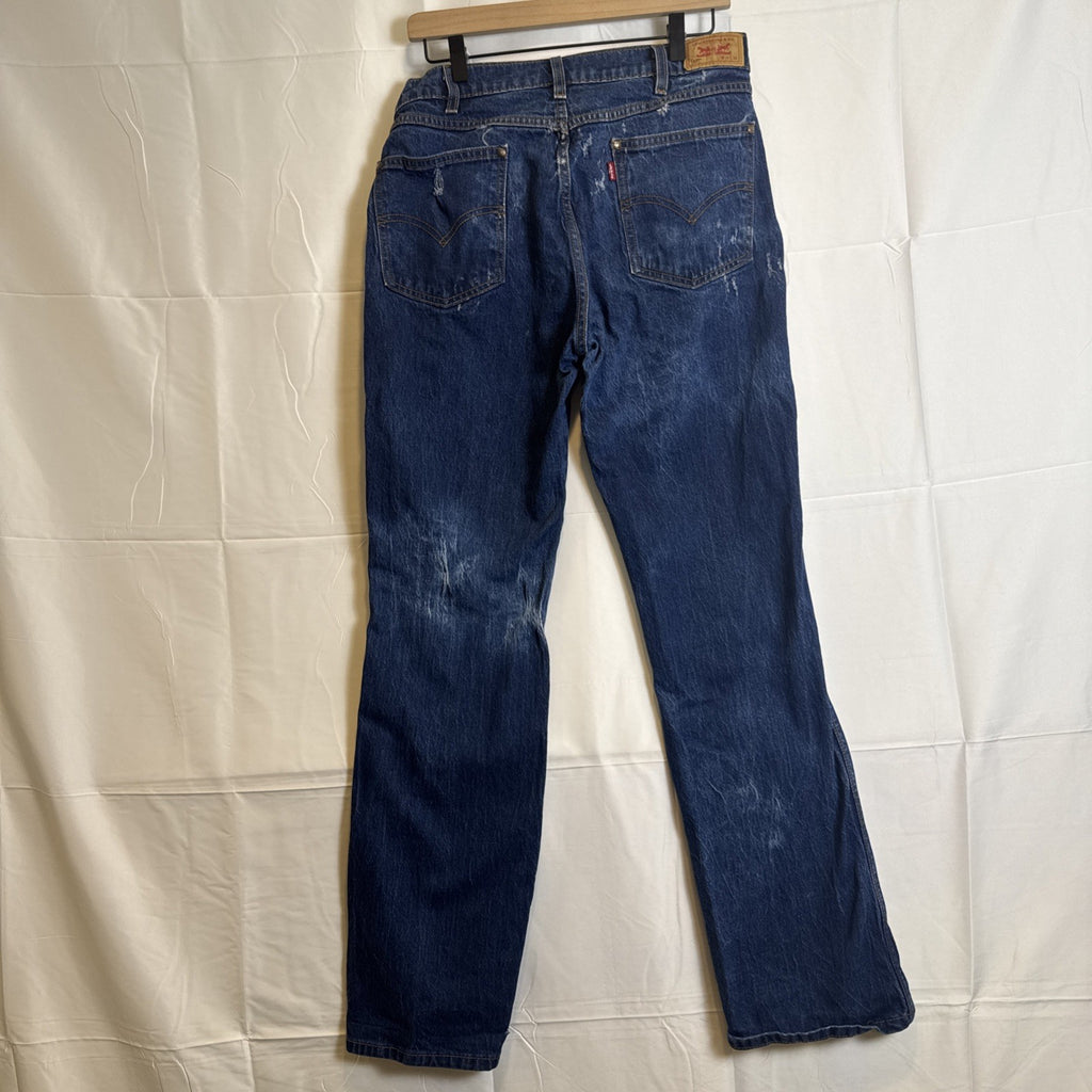 Levi's 537 men's regular fit straight leg jeans in dark wash blue denim, size 32x31