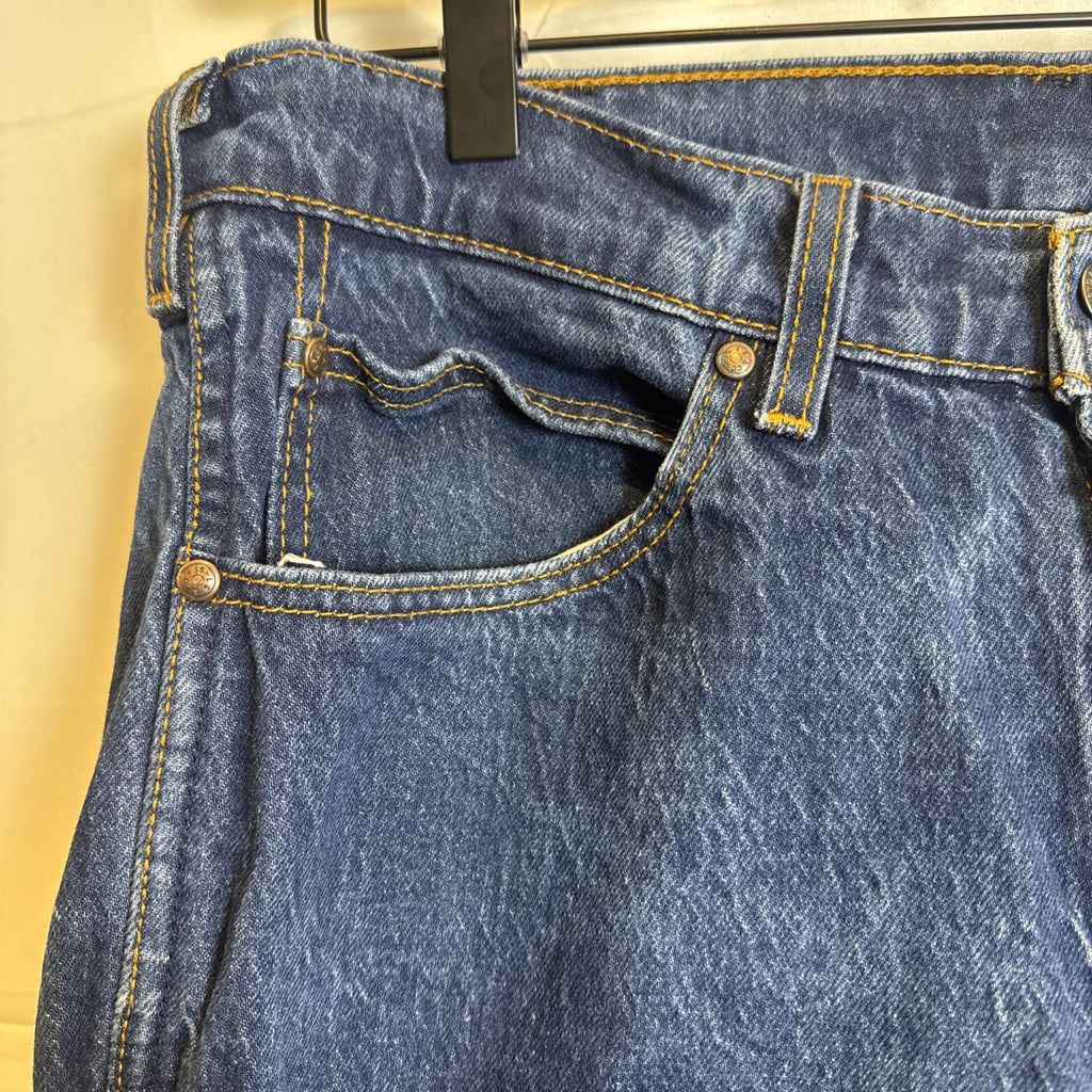 Levi's 537 men's regular fit straight leg jeans in dark wash blue denim, size 32x31