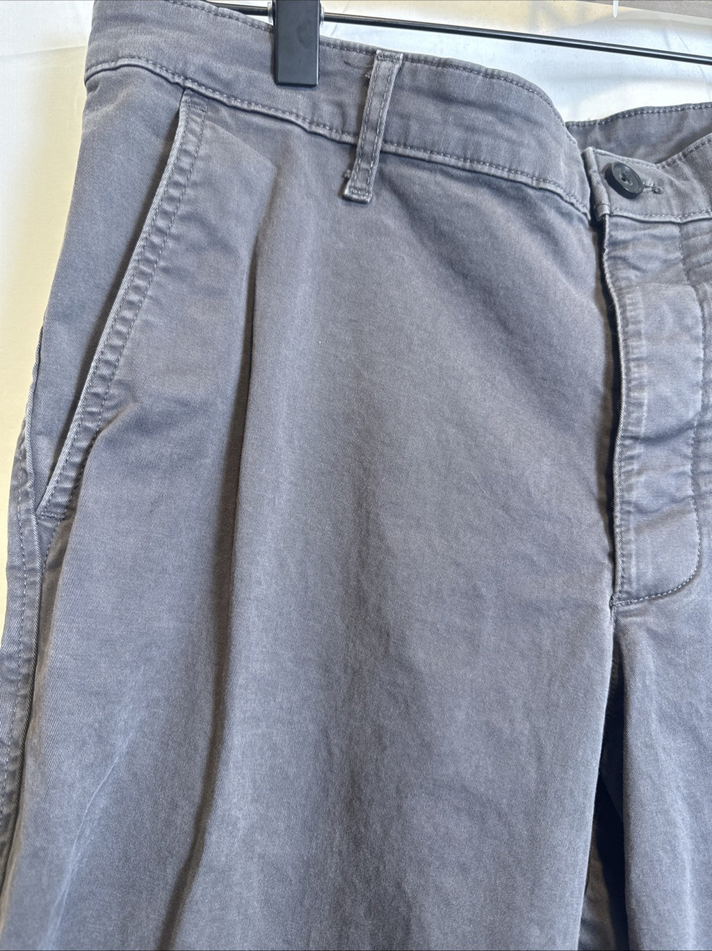 Calvin Klein men's contractor straight leg pants in black and gray, size 34x29.