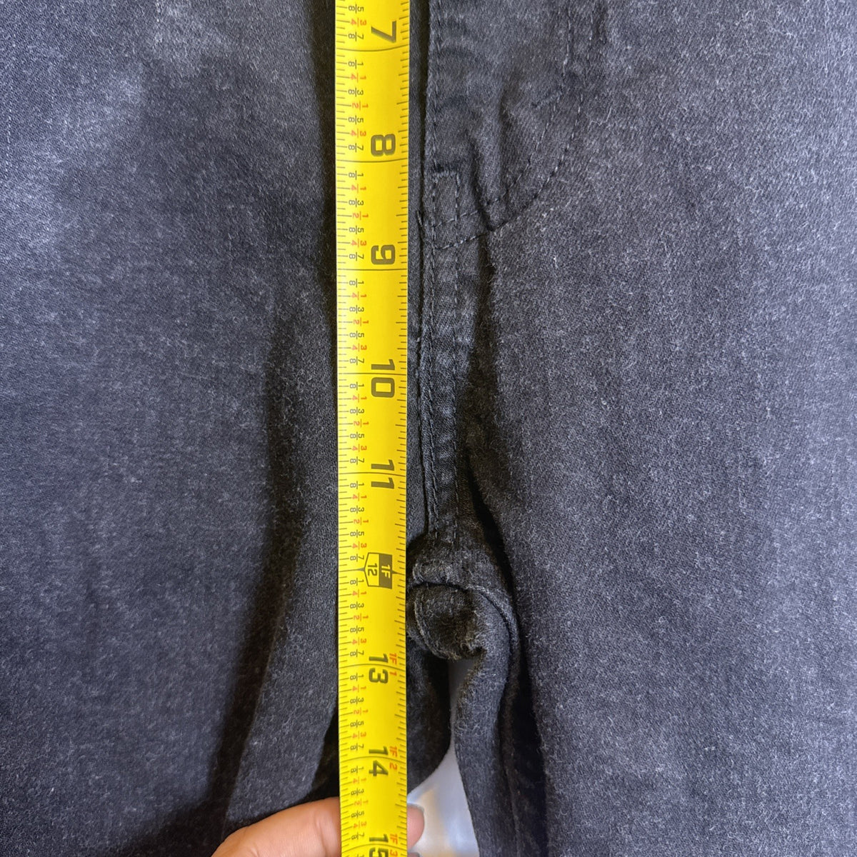 Levi's 505 men's slim straight black denim jeans size 34x27 in good pre-owned condition
