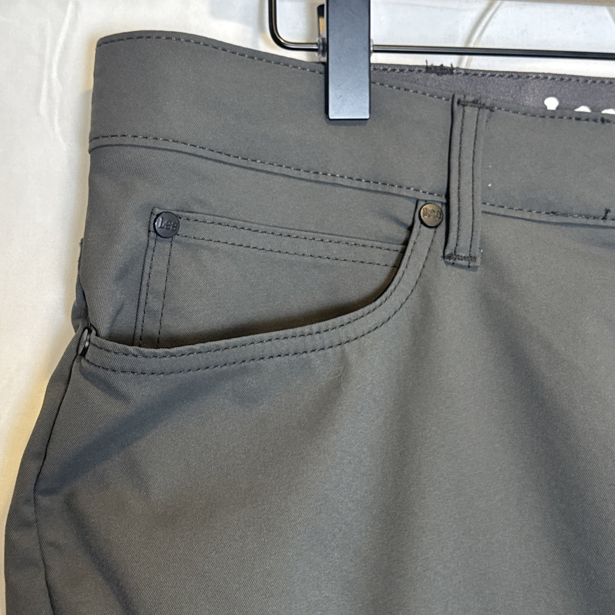 Lee Extreme Motion men's regular straight gray chino pants in size 36x32