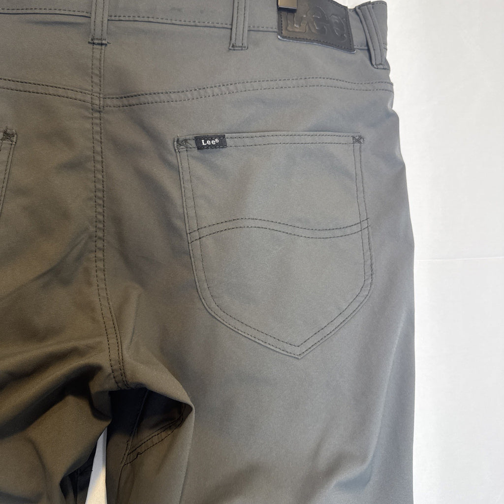 Lee Extreme Motion men's regular straight gray chino pants in size 36x32