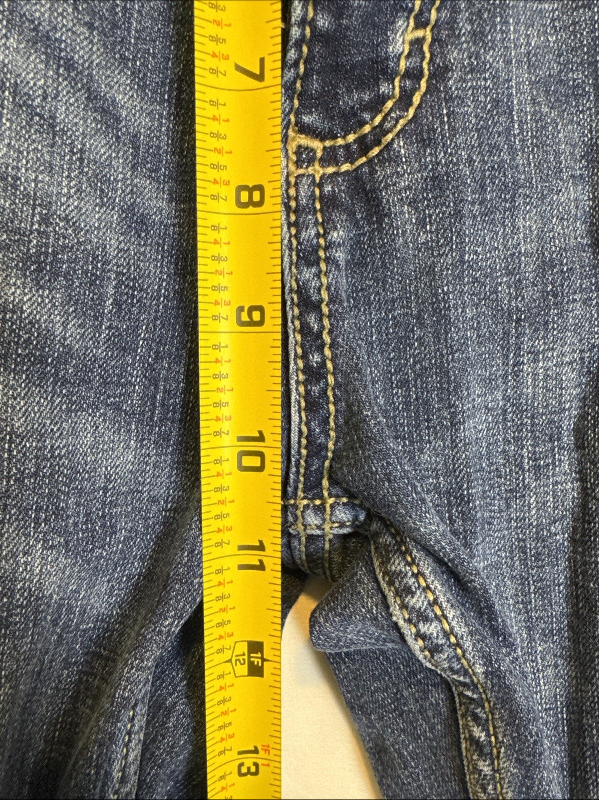 Wrangler Retro slim bootcut men's denim blue jeans in size 34x27 with medium wash