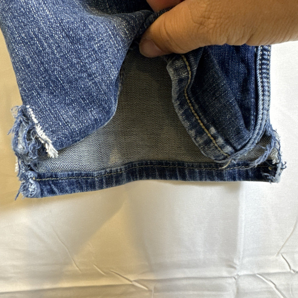 Wrangler Retro slim bootcut men's denim blue jeans in size 34x27 with medium wash