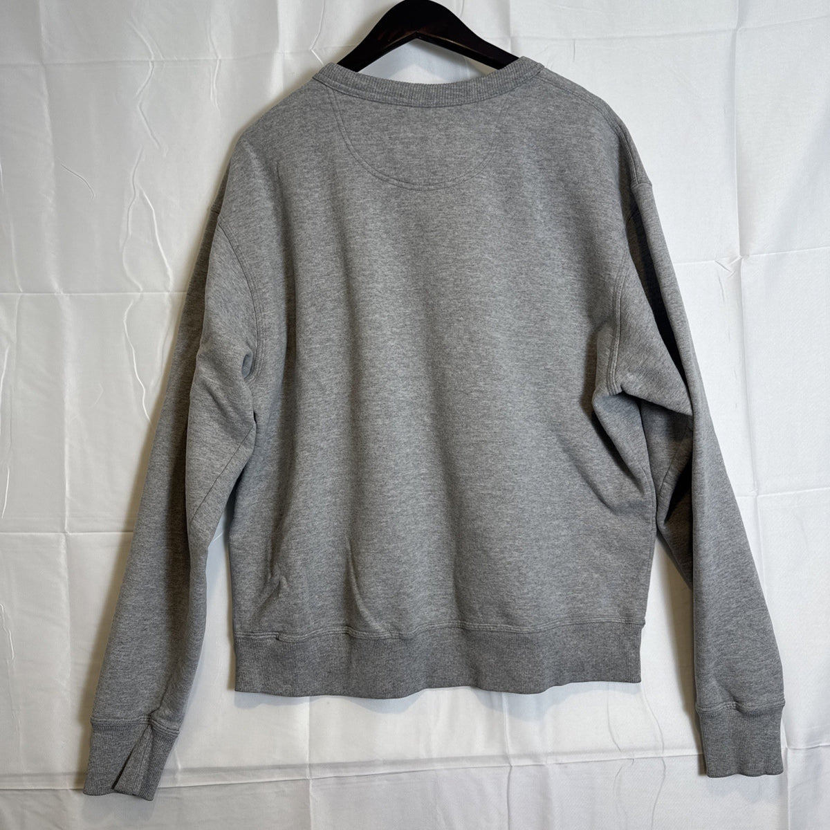 Men's gray Champion logo crewneck pullover sweatshirt in size Large