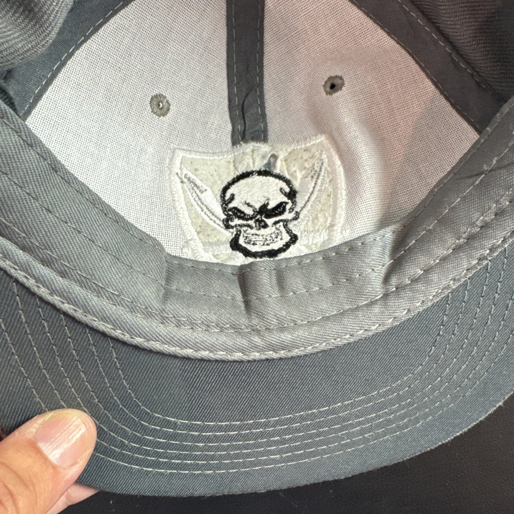 Gray Wynn Las Vegas Raiders Headline CrossSword snapback hat cap