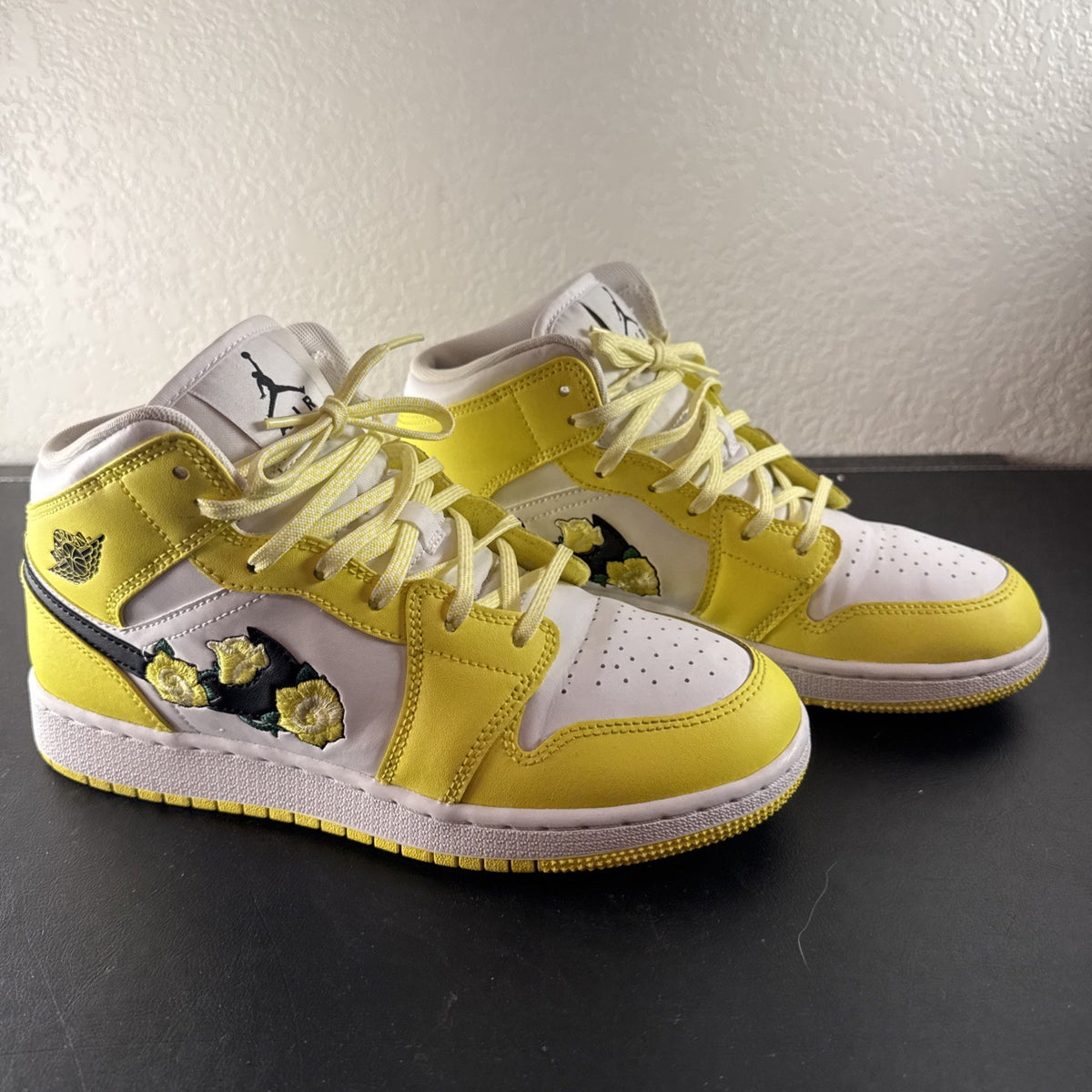 Nike Air Jordan 1 Mid SE GS Rose Patch sneakers in Dynamic Yellow leather, kids size 6Y.