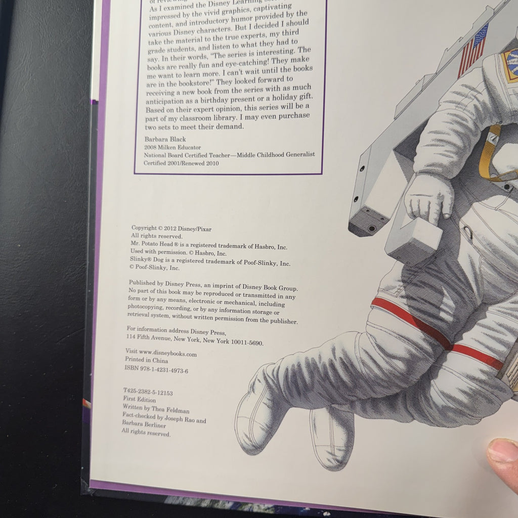 Front cover of Disney Learning Wonderful World of Space children's hardcover book featuring Buzz Lightyear