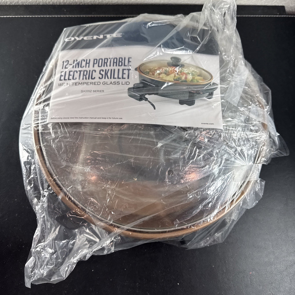 Black OVENTE 12-inch non-stick electric skillet model SK11112