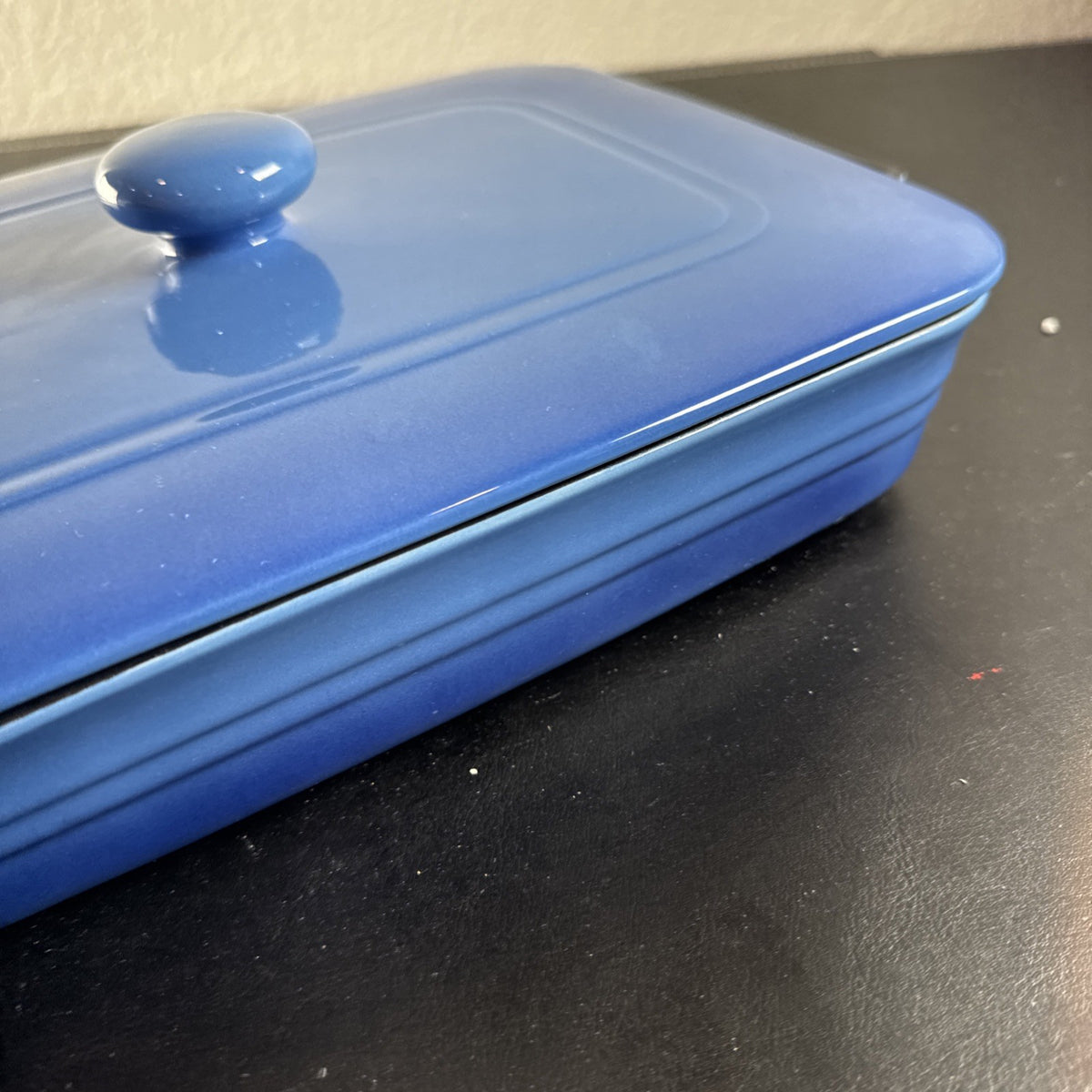 Parini blue 9x12 stoneware casserole baking dish with lid