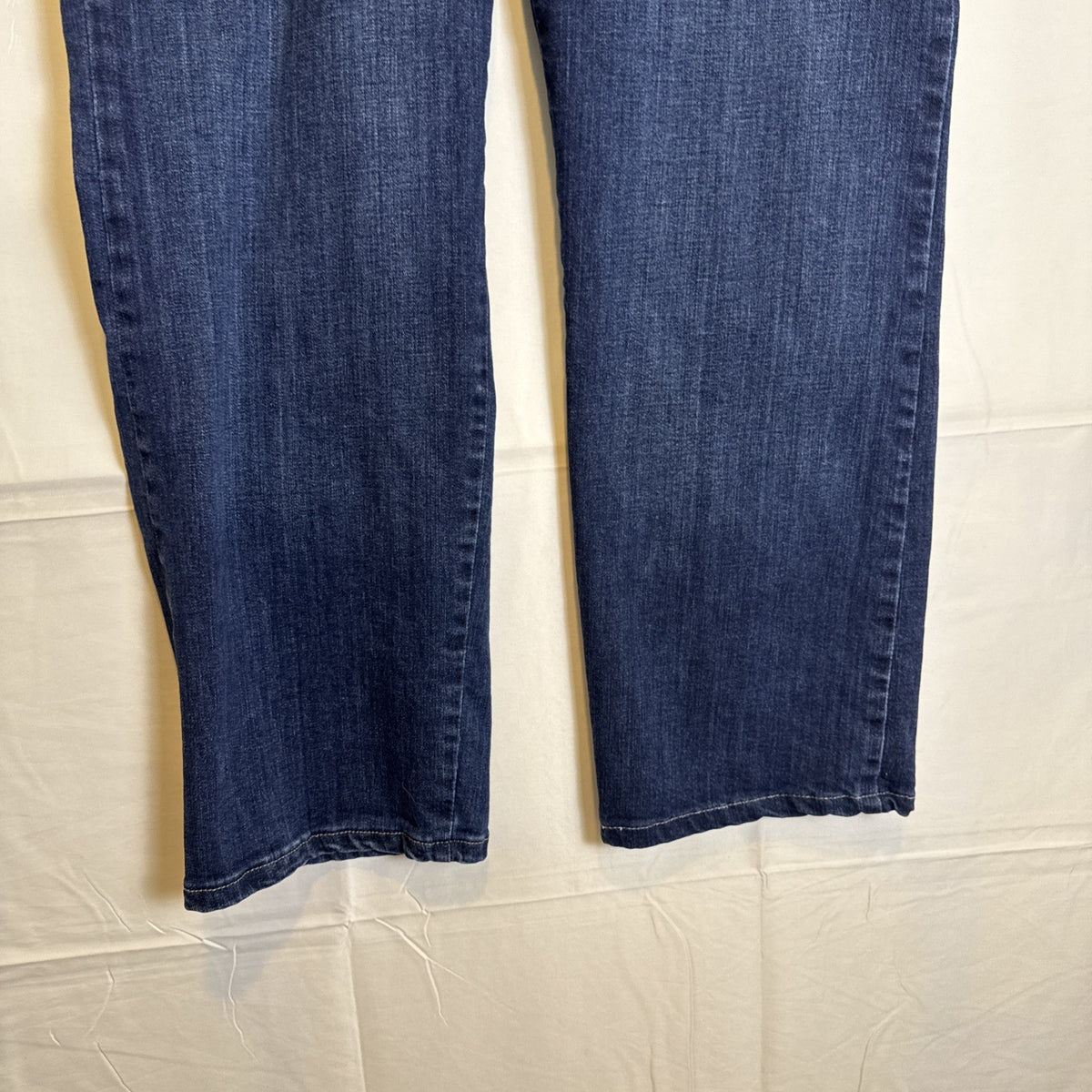 Lee women's blue denim mid-rise relaxed straight leg jeans size 12