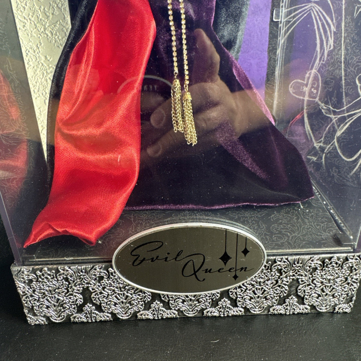 Disney Villains Designer Collection Evil Queen limited edition doll number 00928 in original acrylic display box