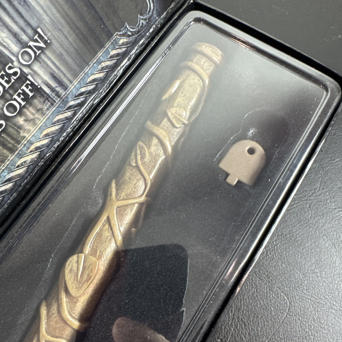 The Noble Collection 14-inch Harry Potter Dumbledore Illuminating Light Up Wand in new condition