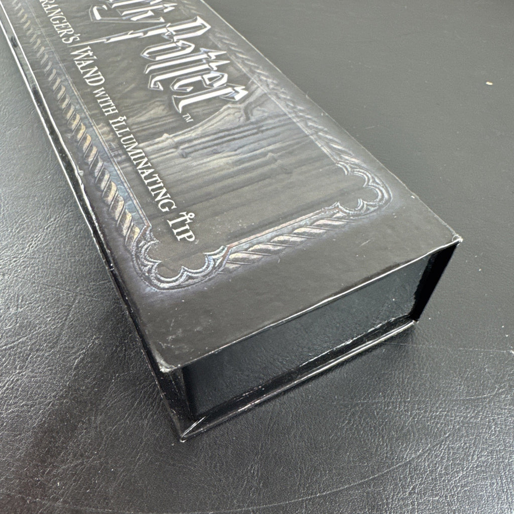 The Noble Collection 14-inch Harry Potter Dumbledore Illuminating Light Up Wand in new condition