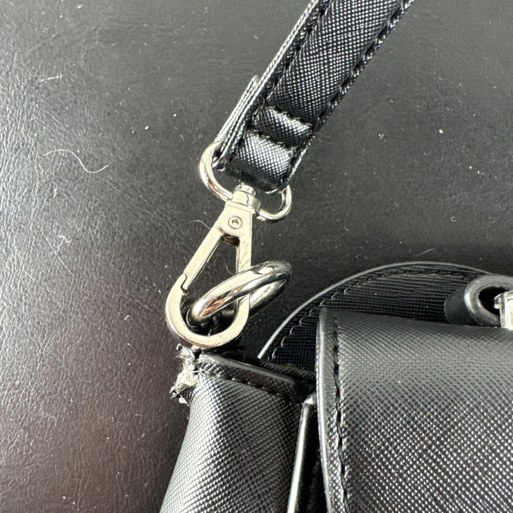 Pre-owned Disney x Loungefly black satchel handbag with Minnie Mouse bow and ears.