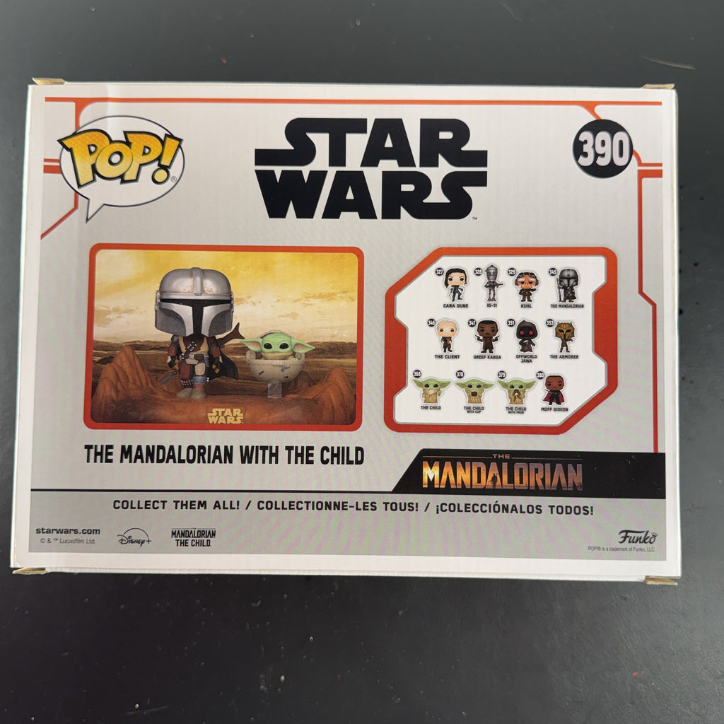 Funko Pop! Moments Star Wars The Mandalorian with The Child vinyl figure diorama #390 in original box