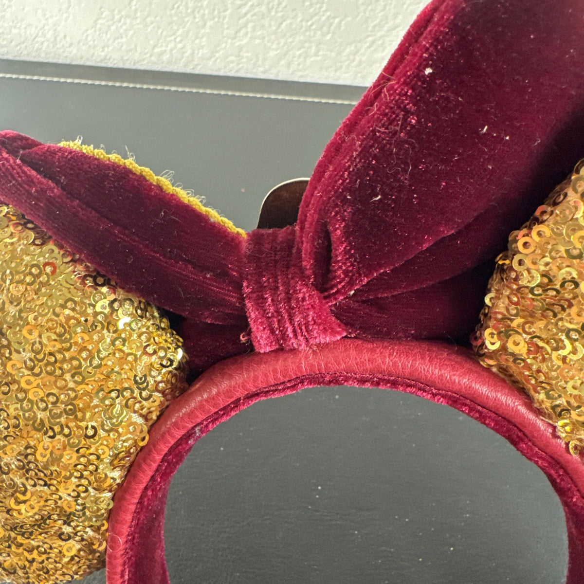 Disney Loungefly 2022 Pirates of the Caribbean Minnie Mouse ears headband featuring pirate hat details.