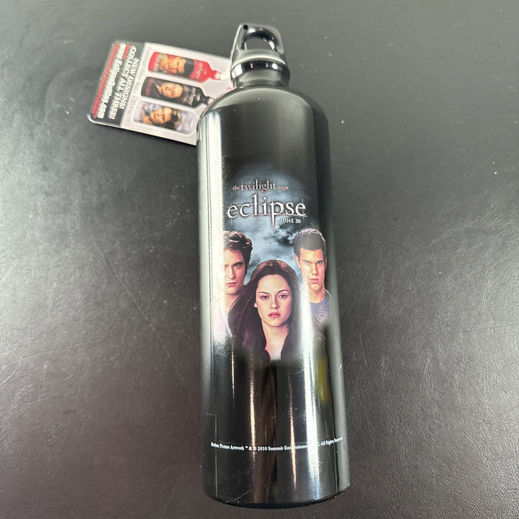 Original Twilight Team Bella aluminum water bottle with tags attached