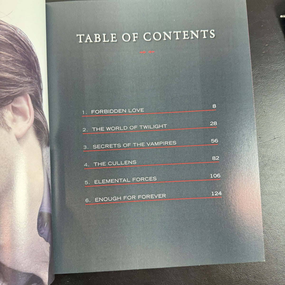 Front cover of Twilight The Complete Illustrated Movie Companion 2008 first edition paperback book by Mark Cotta Vaz.