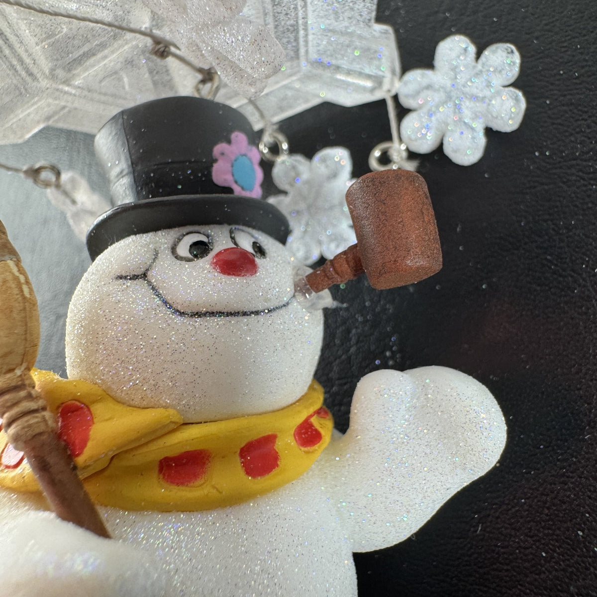 2010 Hallmark Keepsake Frosty the Snowman A Magical Kind of Snow ornament in original box