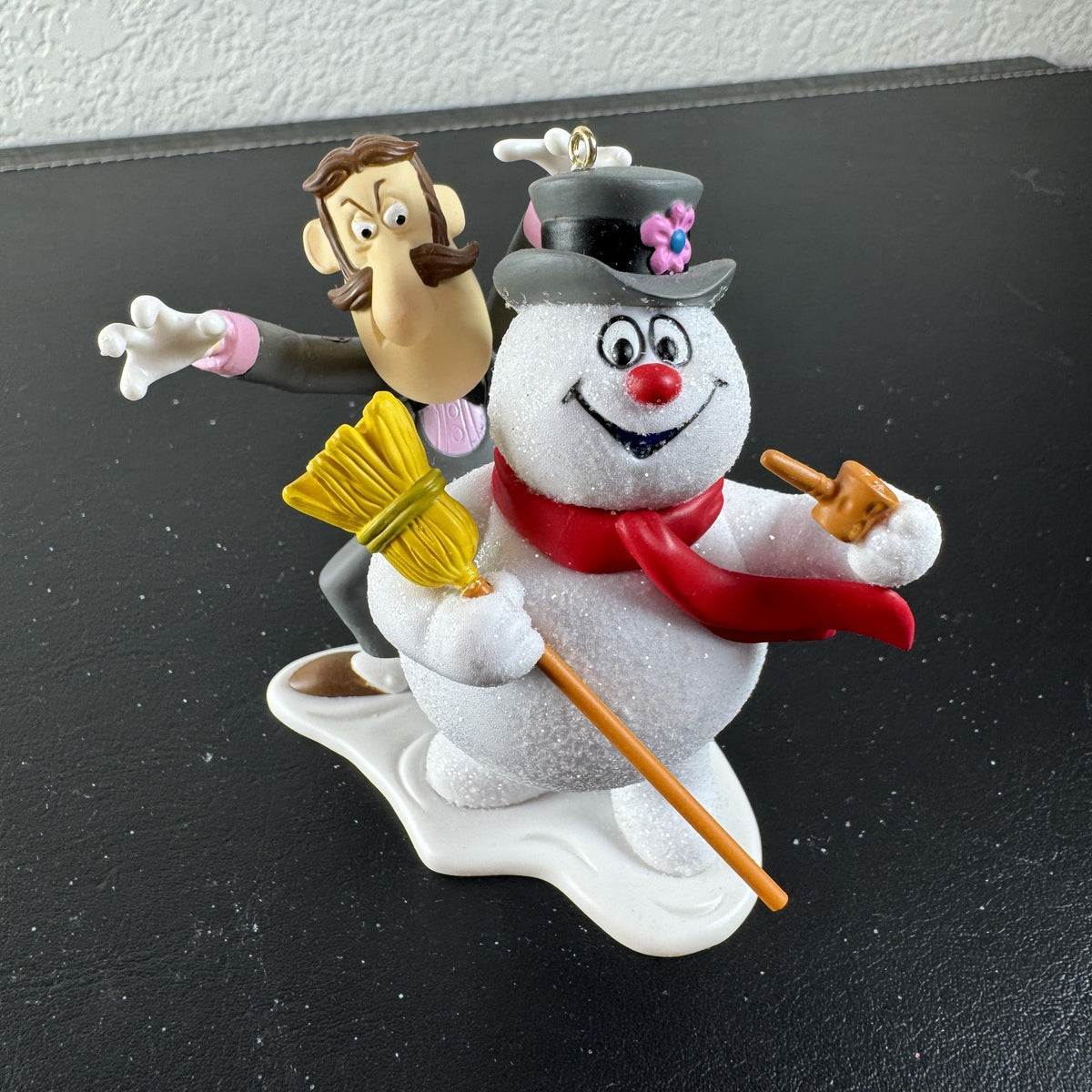 2019 Hallmark Keepsake Frosty the Snowman 50th Anniversary Christmas ornament in original box
