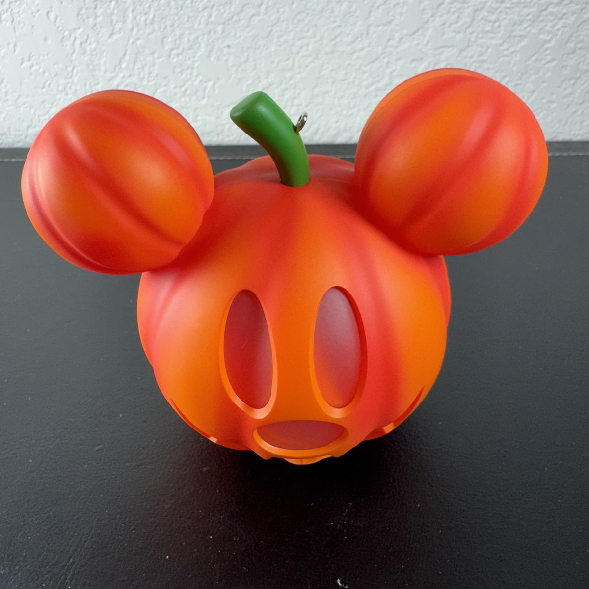 Hallmark Keepsake Disney Mickey Mouse orange jack-o'-lantern light-up Halloween ornament in original box