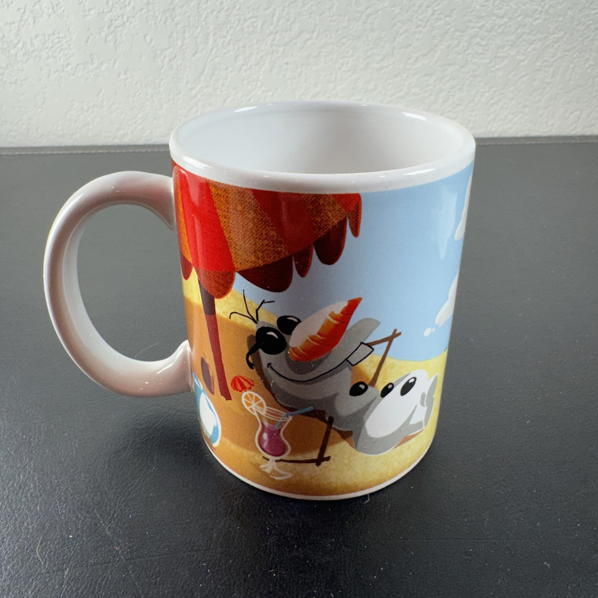 Disney Frozen Olaf Chillin in the Sunshine ceramic beach coffee mug