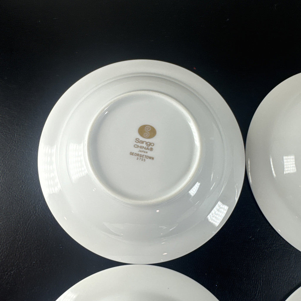 Set of 4 vintage Sango Georgetown fine china 5.5-inch dessert bowls with gold trim made in Japan.