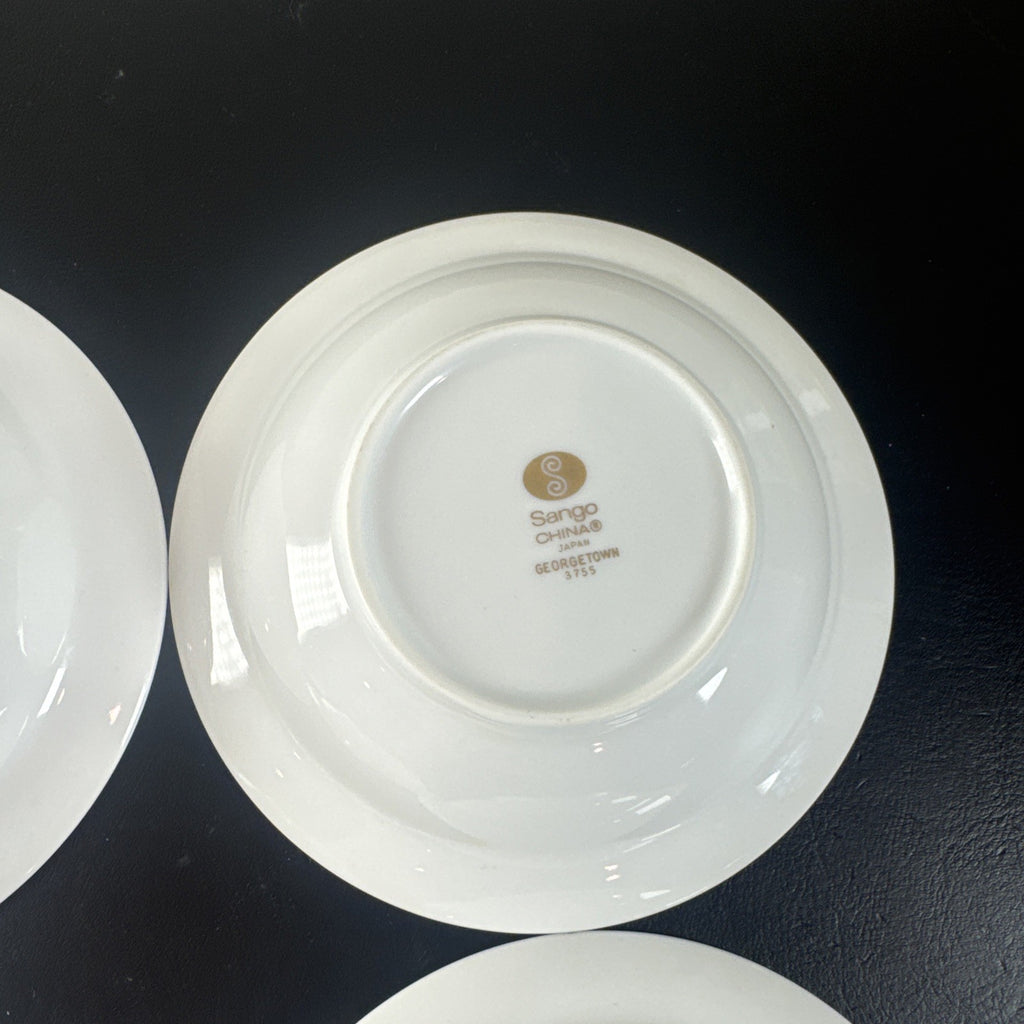 Set of 4 vintage Sango Georgetown fine china 5.5-inch dessert bowls with gold trim made in Japan.