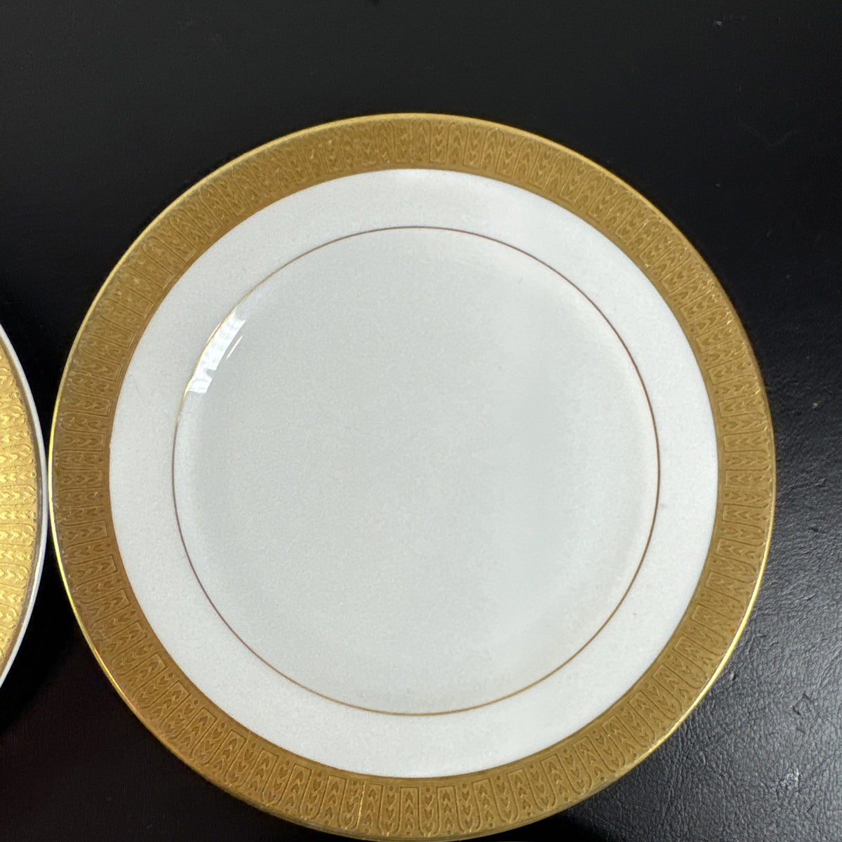 Set of 4 vintage Sango Georgetown fine china salad plates with gold trim made in Japan