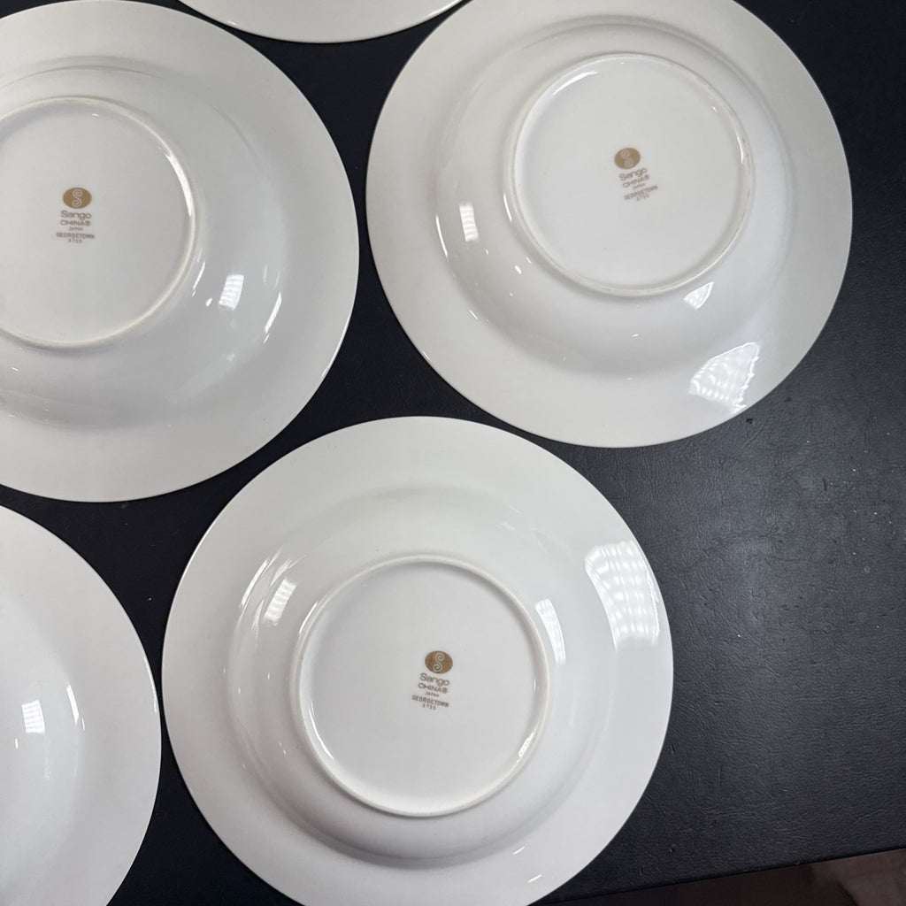 Set of 7 Sango Georgetown fine china 8.5-inch rim soup bowls featuring gold trim, made in Japan.