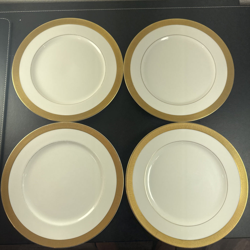 Set of 4 vintage Sango Georgetown pattern 3755 fine china dinner plates with heavy gold trim, 10.5 inch diameter.