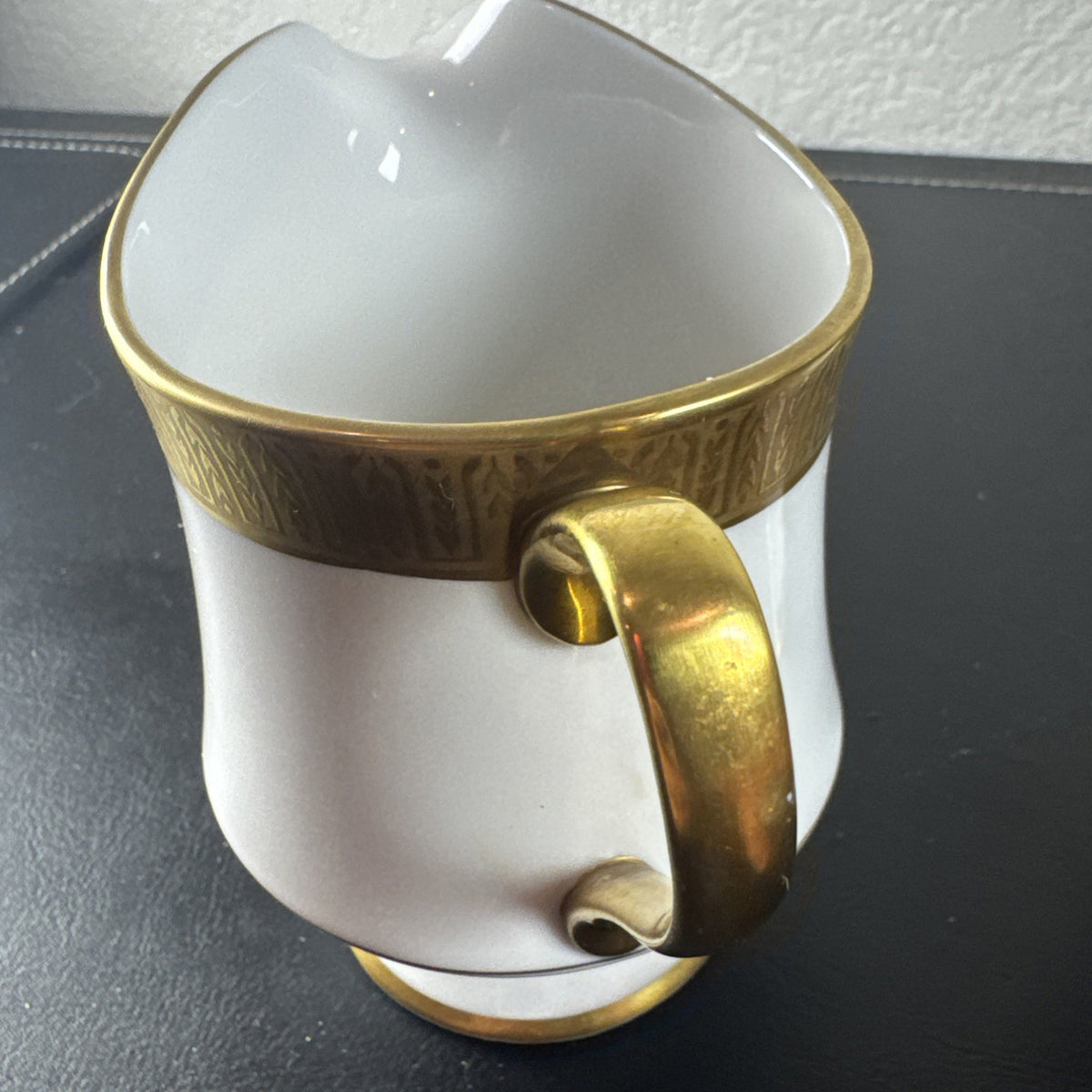 Sango Georgetown pattern 3755 fine china creamer pitcher and covered sugar bowl set with gold handles and trim.