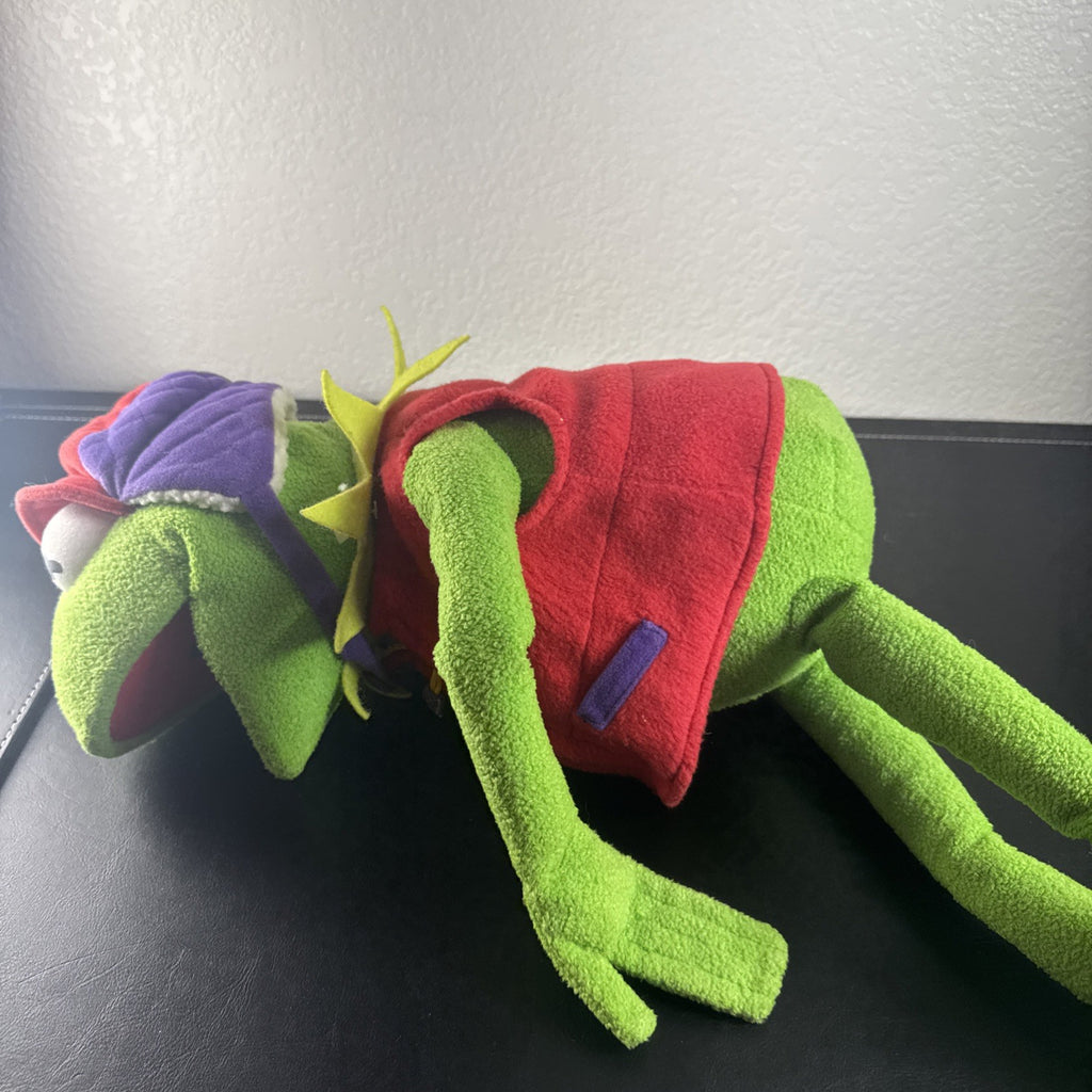Macy's Exclusive 2002 Kermit the Frog 27 inch green plush toy wearing jacket