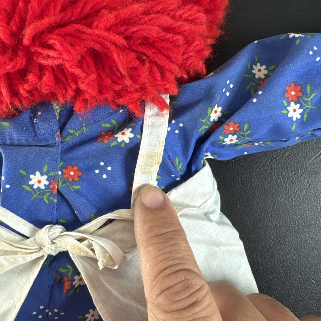 Vintage 1987 Playskool Raggedy Ann 18 inch cloth rag doll in blue dress and white apron
