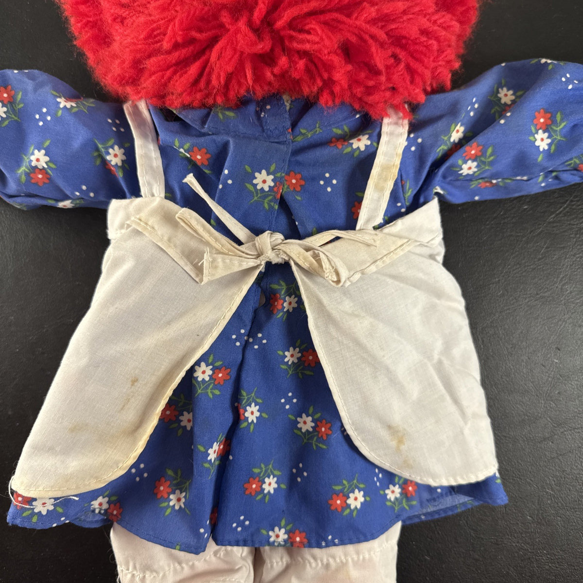 Vintage 1987 Playskool Raggedy Ann 18 inch cloth rag doll in blue dress and white apron