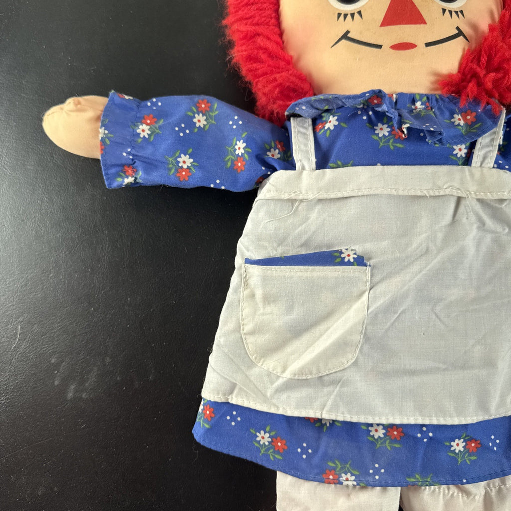 Vintage 1987 Playskool Raggedy Ann 18 inch cloth rag doll in blue dress and white apron