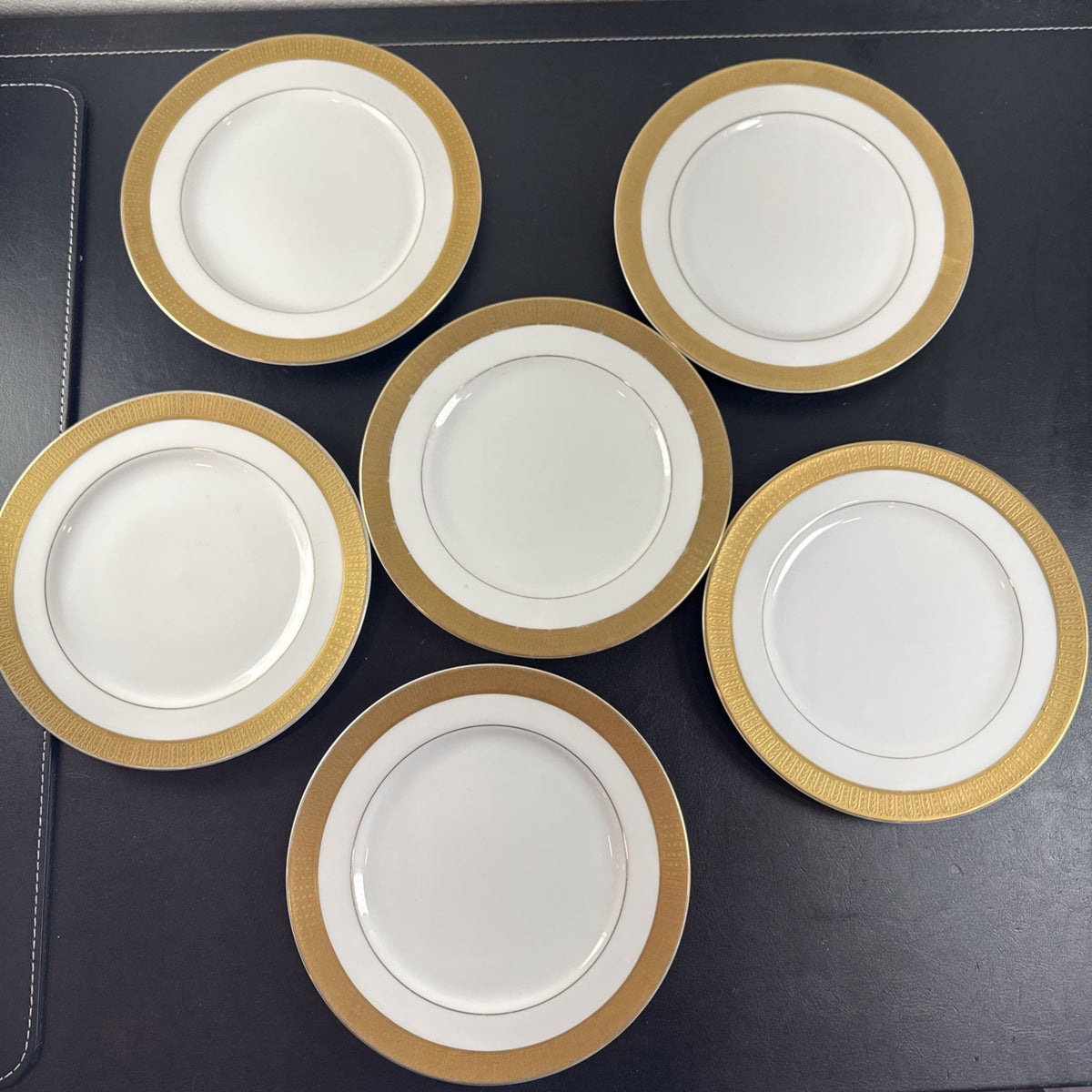 Set of six 8-inch Sango Georgetown 3755 fine china salad plates with gold trim made in Japan