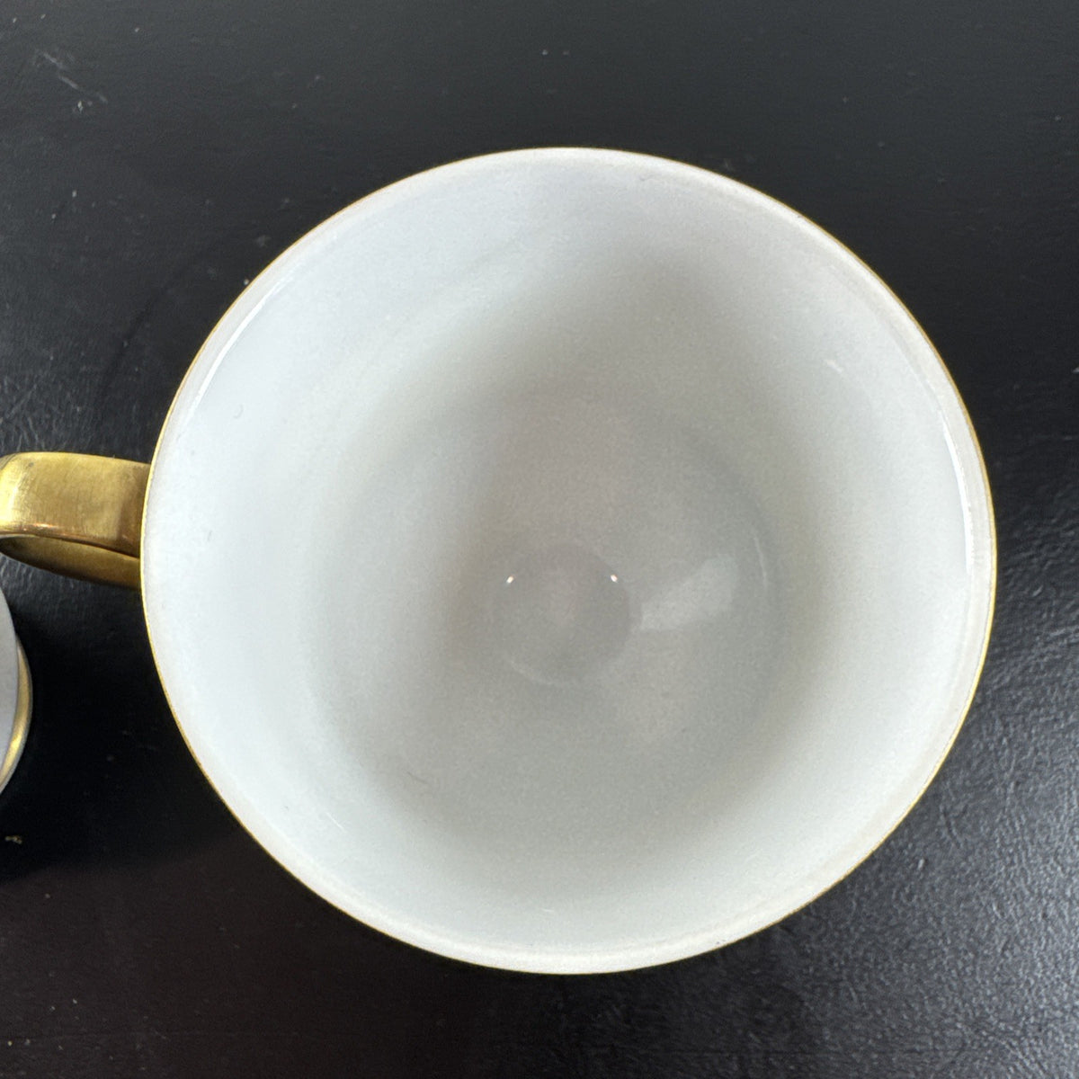 Pair of vintage Japanese Sango Georgetown fine china teacups with heavy gold rim detailing.