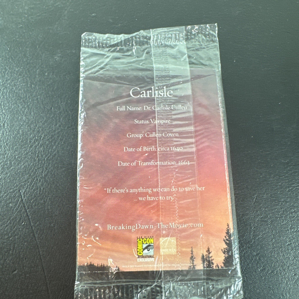 Sealed 2011 SDCC Twilight Breaking Dawn Part 1 promotional trading card pack featuring Bella Swan wrapper.