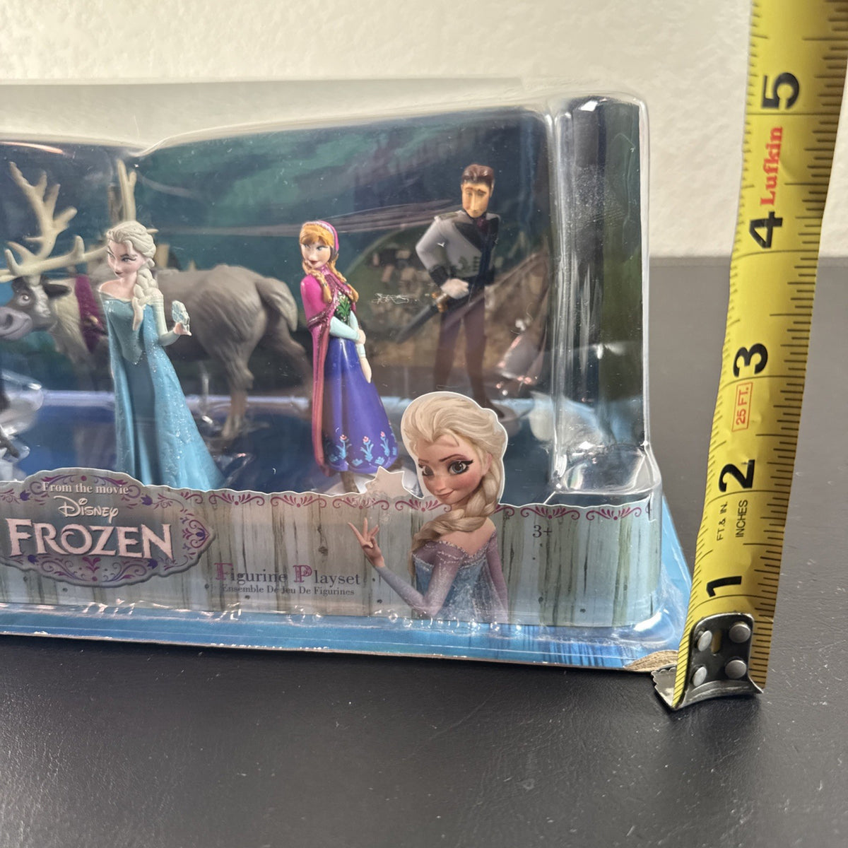 New unopened 2015 Disney Store Frozen 6-piece plastic figure play set with 5-inch character figures